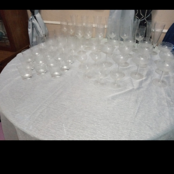 Antique crystal drinkware - Picture 2 of 12